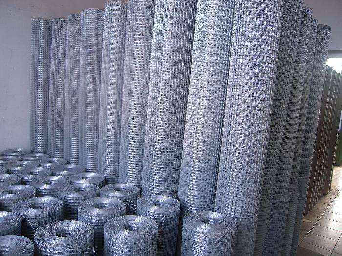 鍍鋅鋼絲網(wǎng)對(duì)網(wǎng)孔尺寸的要求